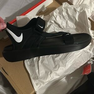 Nike vista sandal